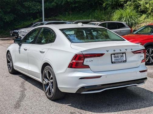 2025 Volvo S60 B5 Core