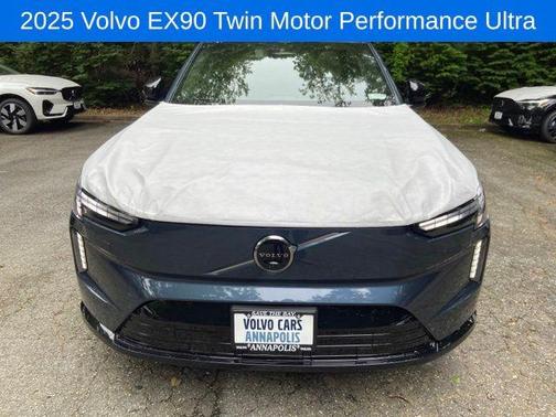 2025 Volvo EX90 Twin Motor Performance Ultra
