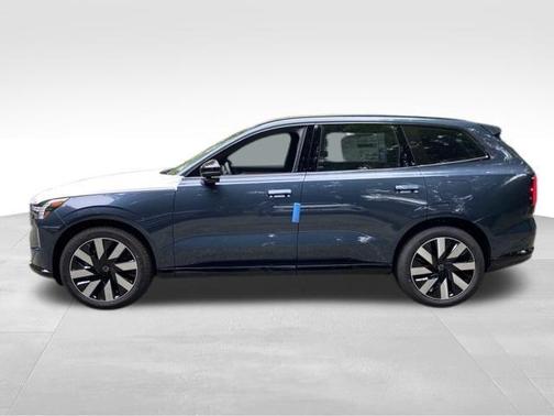 2025 Volvo EX90 Twin Motor Performance Ultra