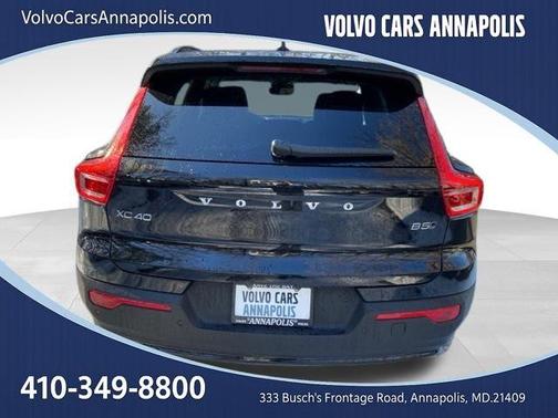 2026 Volvo XC40 B5 Plus