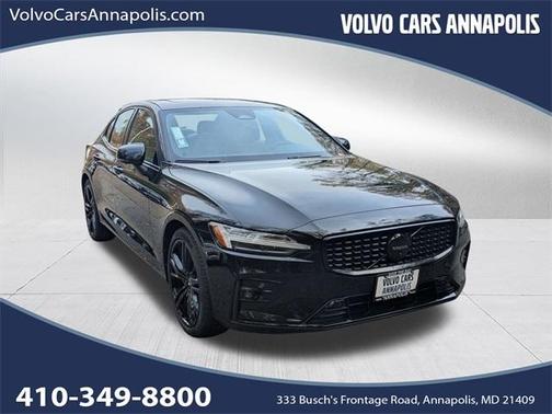 2023 Volvo S60 B5 Ultimate Black Edition