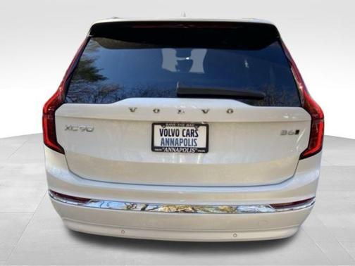 2026 Volvo XC90 B6 Plus 7-Seater