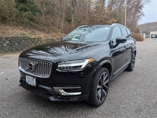 2023 Volvo XC90 B6 Plus 7-Seater