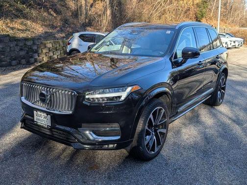 2023 Volvo XC90 B6 Plus 7-Seater