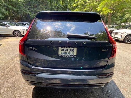 2026 Volvo XC90 B6 Ultra Dark Theme 7-Seater