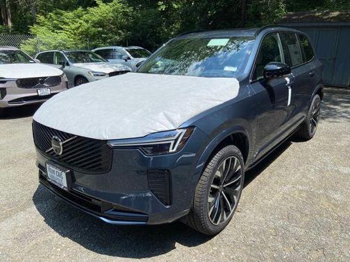 2026 Volvo XC90 B6 Ultra Dark Theme 7-Seater