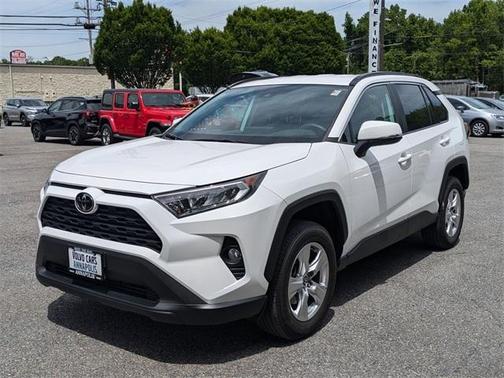 2021 Toyota RAV4 XLE