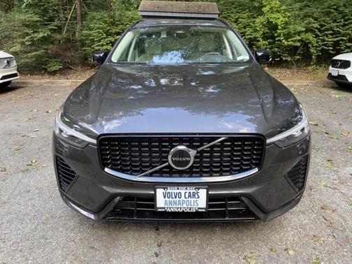 2025 Volvo XC60 Plug-In Hybrid T8 Core