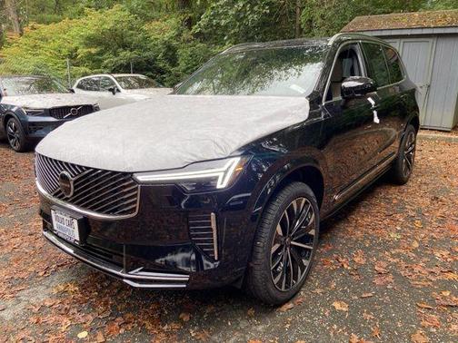 2026 Volvo XC90 B5 Plus 7-Seater