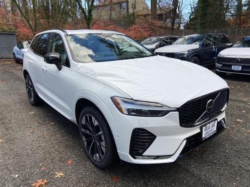 2026 Volvo XC60 B5 Ultra