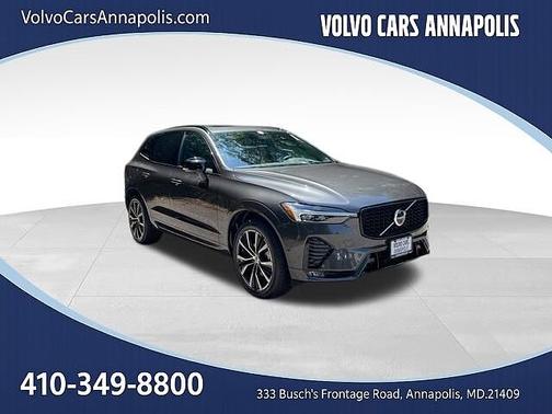 Platinum Grey 2024 Volvo XC60 B5 Ultimate Dark