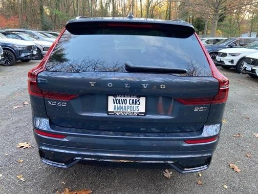 2026 Volvo XC60 B5 Ultra