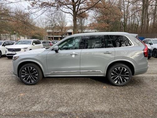 2026 Volvo XC90 B6 Ultra 7-Seater