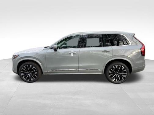 2026 Volvo XC90 B6 Ultra 7-Seater