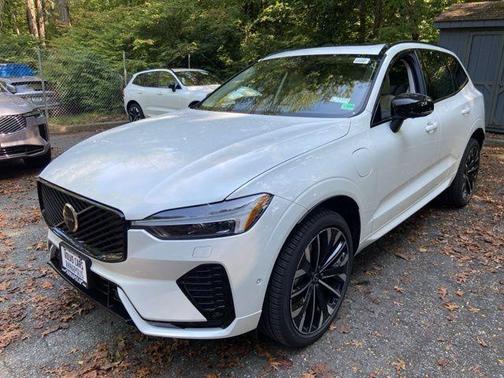 2026 Volvo XC60 Plug-In Hybrid T8 Ultra