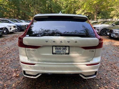 2026 Volvo XC60 Plug-In Hybrid T8 Ultra