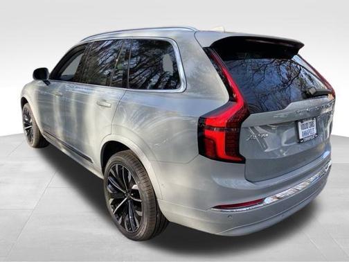 2026 Volvo XC90 B6 Ultra 7-Seater
