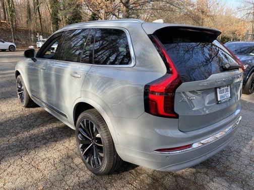 2026 Volvo XC90 B6 Ultra 7-Seater