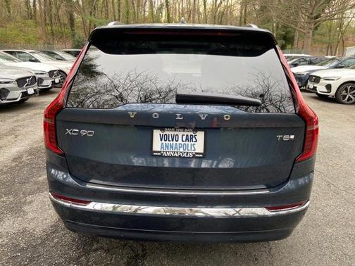 2025 Volvo XC90 Plug-In Hybrid T8 Plus 7-Seater