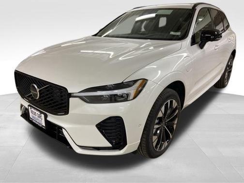 2026 Volvo XC60 Plug-In Hybrid T8 Plus