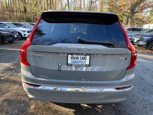 2025 Volvo XC90 B6 Plus 7-Seater