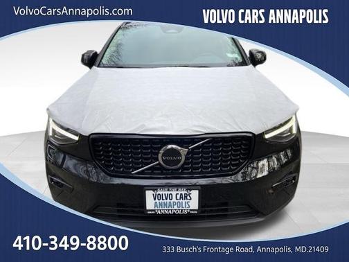 2026 Volvo XC40 B5 Plus