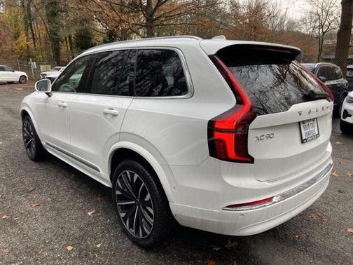 2026 Volvo XC90 B6 Plus 6-Seater