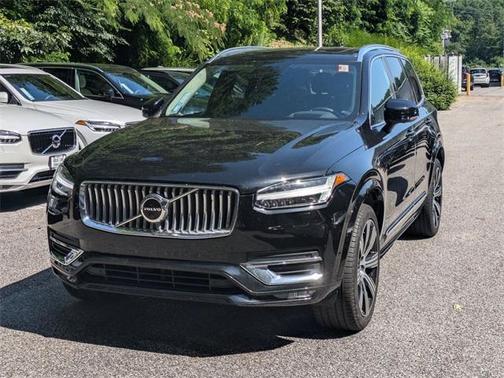 2024 Volvo XC90 B6 Ultimate Bright Theme 6-Seater