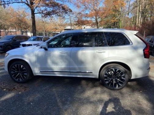 2026 Volvo XC90 B6 Plus 7-Seater