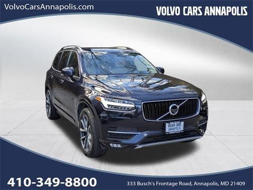 2016 Volvo XC90 T6 Momentum