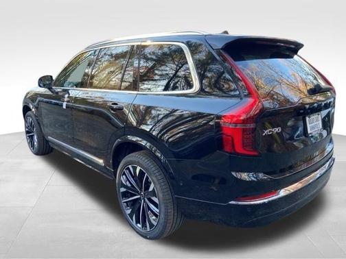 2026 Volvo XC90 Plug-In Hybrid T8 Ultra 7-Seater