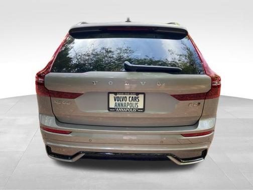 2026 Volvo XC60 B5 Ultra