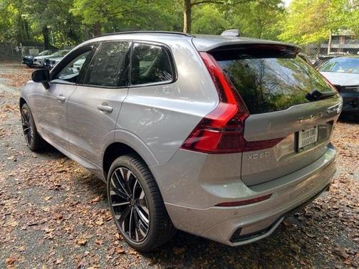 2026 Volvo XC60 B5 Ultra