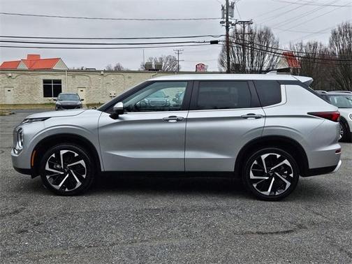2023 Mitsubishi Outlander Ralliart