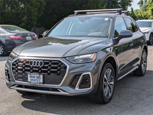 2022 Audi Q5 45 S line quattro Premium