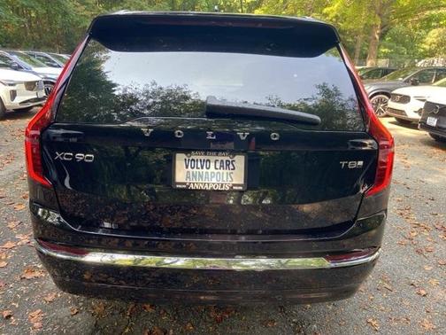 2026 Volvo XC90 Plug-In Hybrid T8 Plus 6-Seater