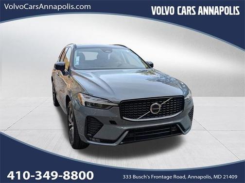 2023 Volvo XC60 B5 Plus Dark Theme