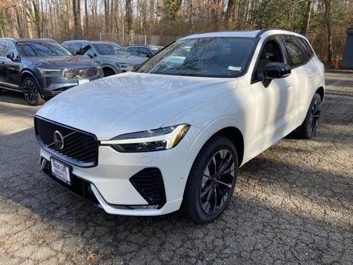 2026 Volvo XC60 B5 Plus