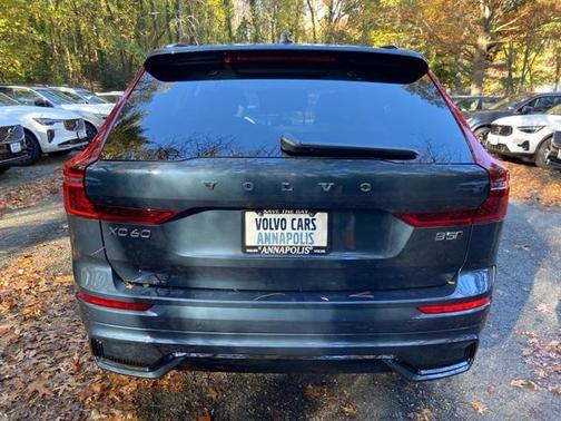 2026 Volvo XC60 B5 Ultra