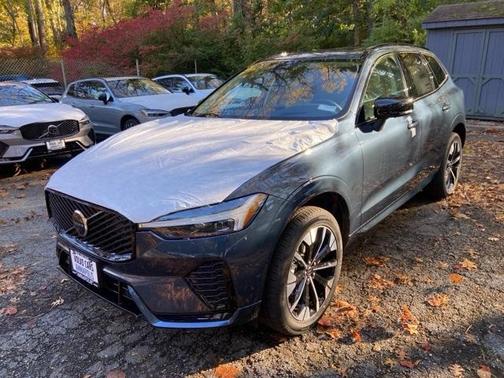 2026 Volvo XC60 B5 Ultra