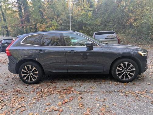 2023 Volvo XC60 B5 Core