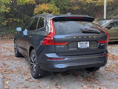2023 Volvo XC60 B5 Core