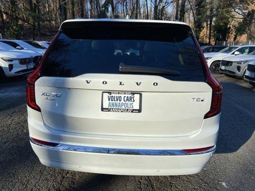 2026 Volvo XC90 Plug-In Hybrid T8 Plus 7-Seater