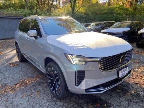 2026 Volvo XC90 B6 Plus 7-Seater