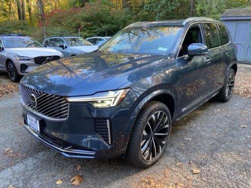 2026 Volvo XC90 Plug-In Hybrid T8 Plus 6-Seater