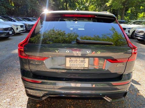 2026 Volvo XC60 B5 Plus