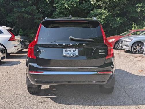 2024 Volvo XC90 B6 Plus Bright Theme 7-Seater