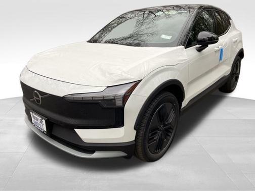 2026 Volvo EX30 TWIN MOTOR CROSS COUNTRY ULTRA