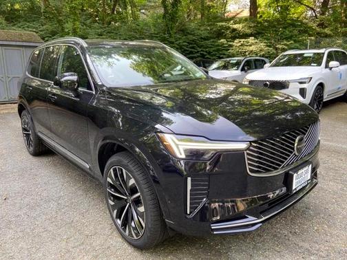2025 Volvo XC90 B6 Ultra
