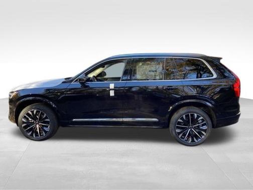 2026 Volvo XC90 B6 Ultra 7-Seater